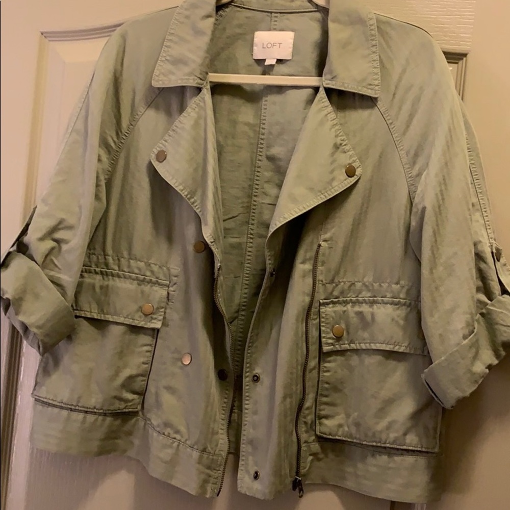 Loft Green light jacket, Size M
